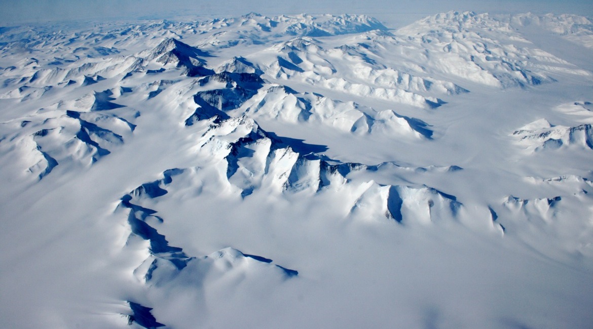 trans-antarctic-mountains.jpg