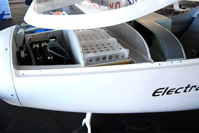 electraflyer-x_04.jpg